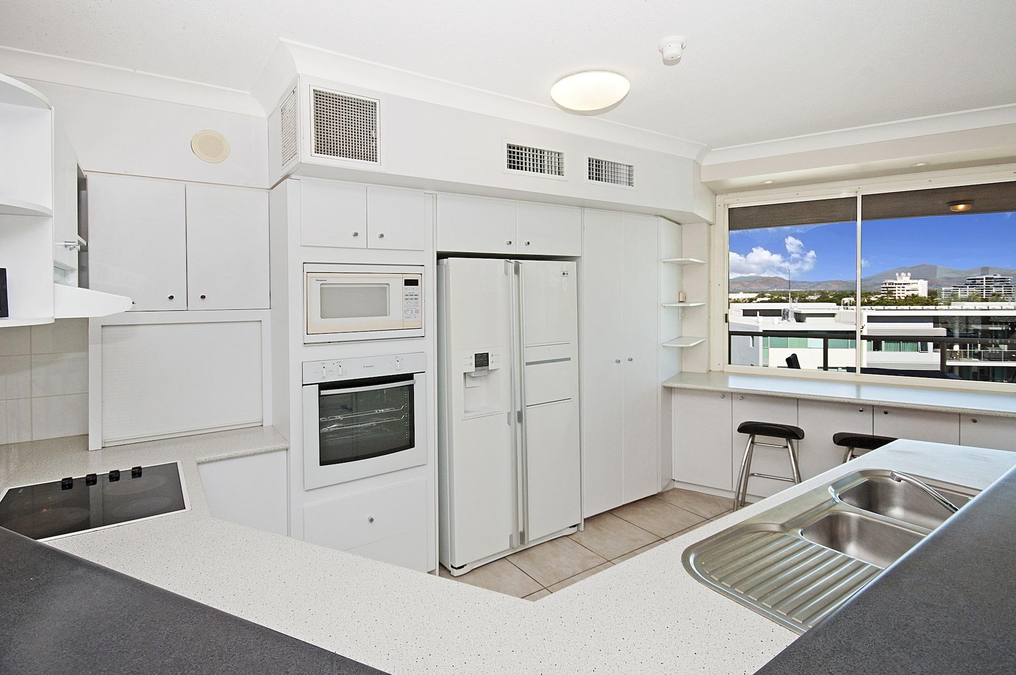 Mariners North Holiday Apartments Townsville Buitenkant foto