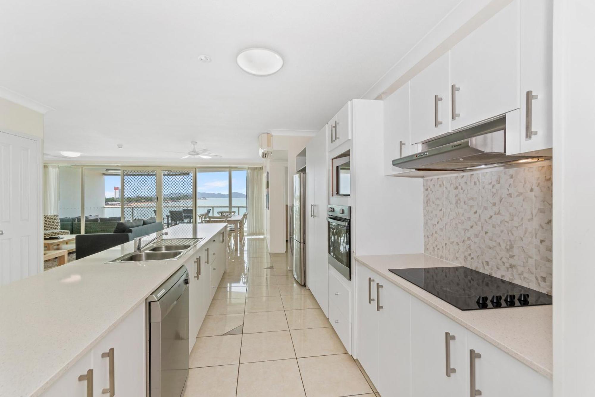 Mariners North Holiday Apartments Townsville Buitenkant foto