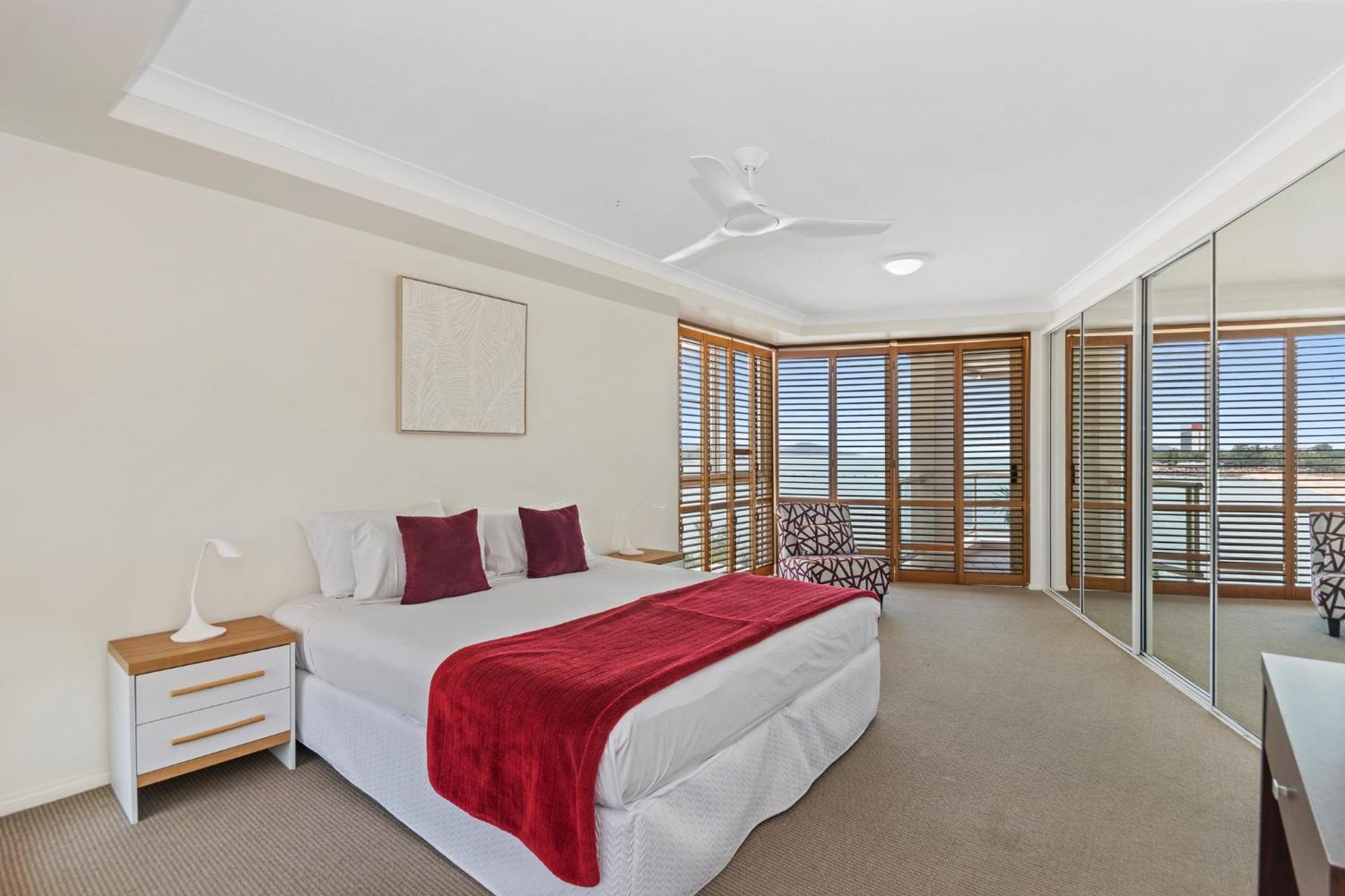 Mariners North Holiday Apartments Townsville Buitenkant foto