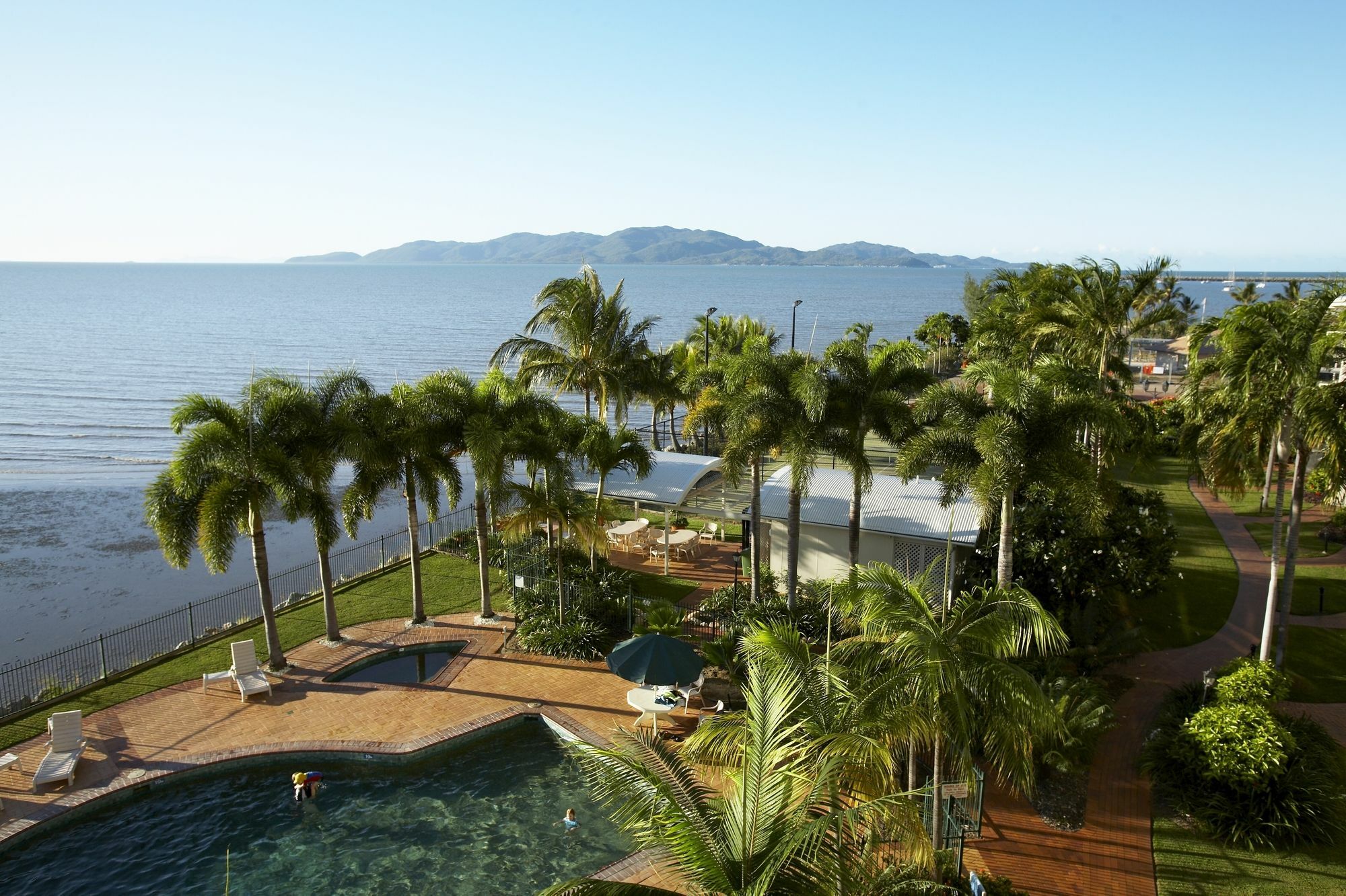 Mariners North Holiday Apartments Townsville Buitenkant foto