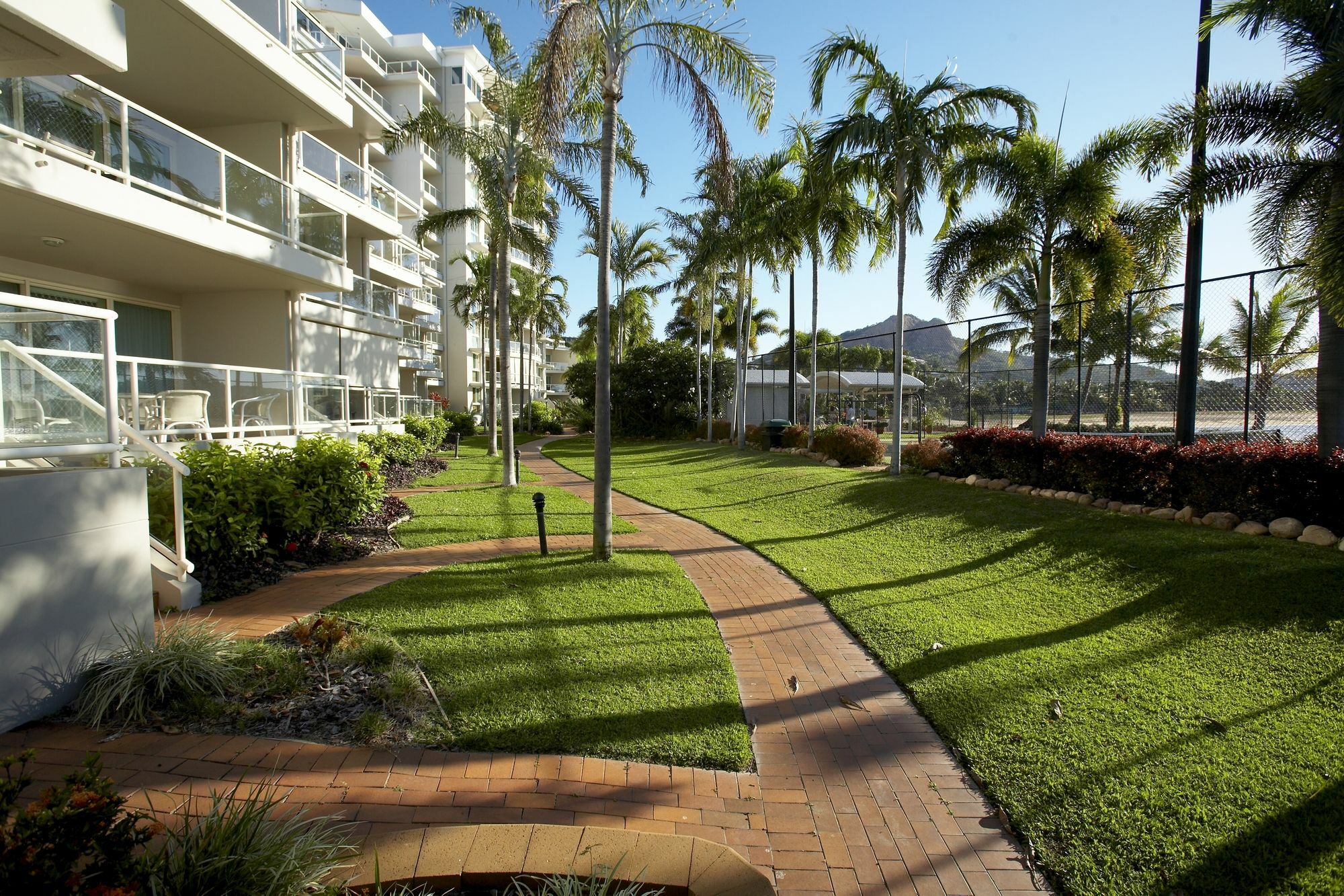 Mariners North Holiday Apartments Townsville Buitenkant foto